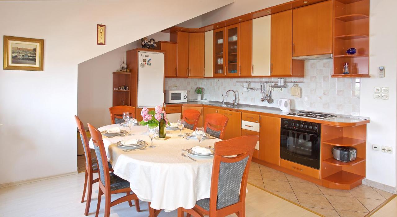 Apartments Vinka Елса Экстерьер фото